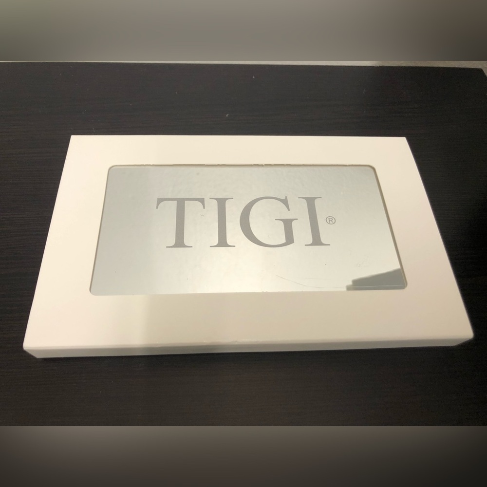 Tigi High Def Mirrored Color Pallet